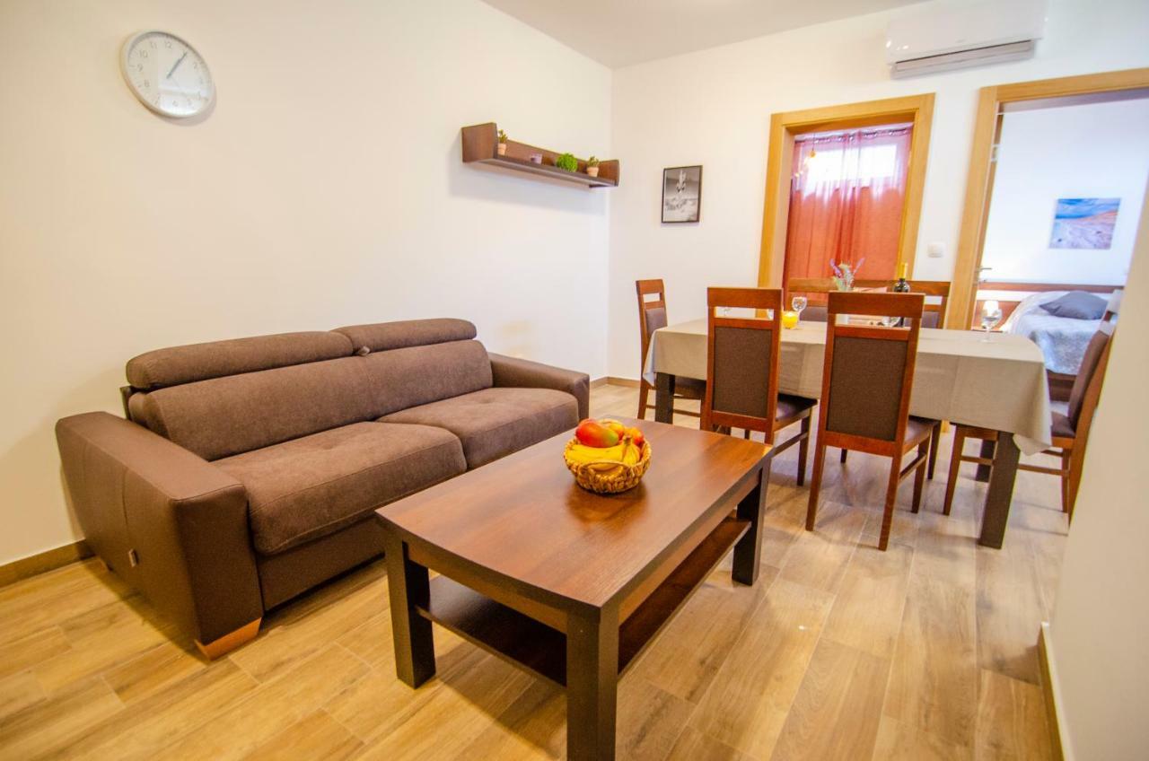Apartments Sara 4 بول المظهر الخارجي الصورة