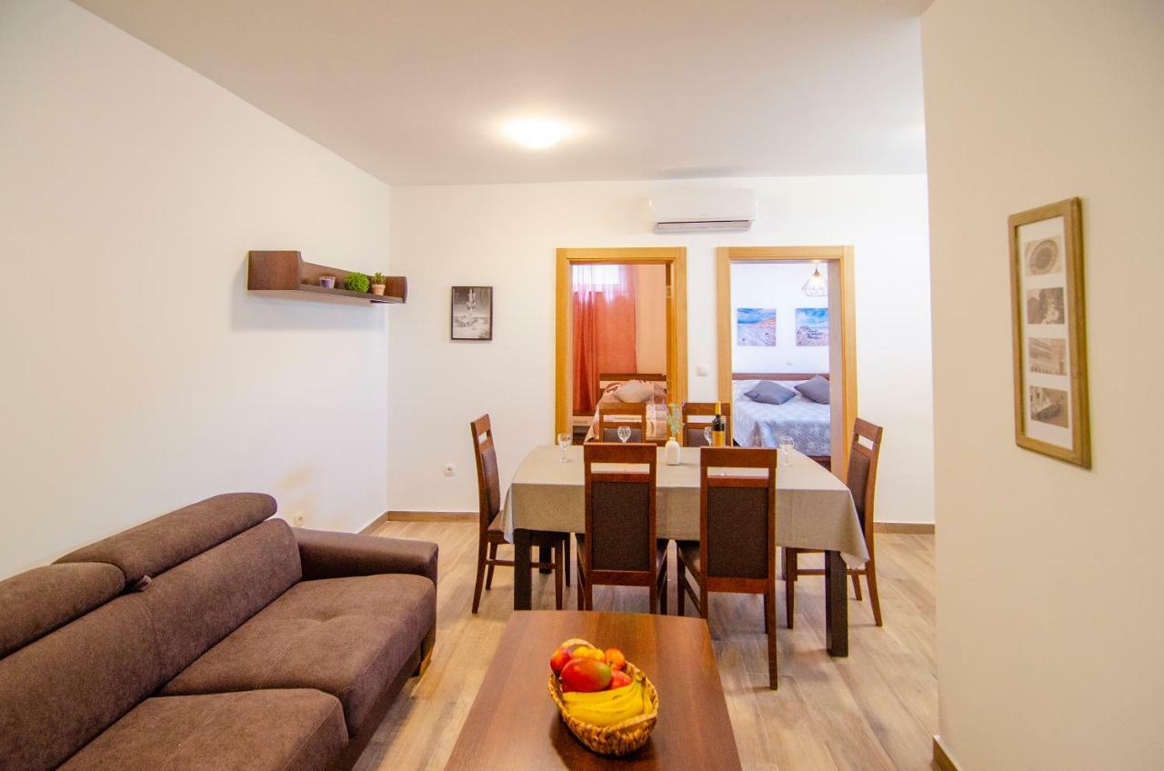 Apartments Sara 4 بول المظهر الخارجي الصورة