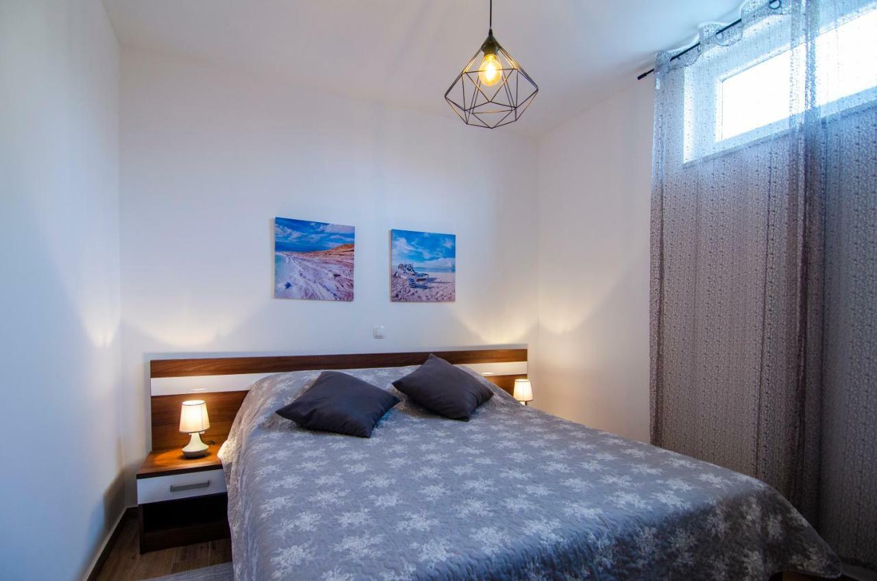 Apartments Sara 4 بول المظهر الخارجي الصورة